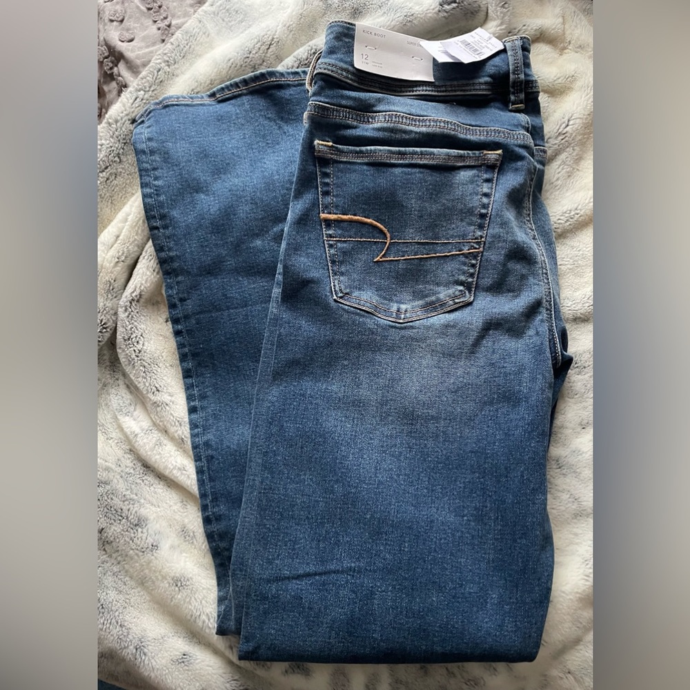 American Eagle Kick boot jeans